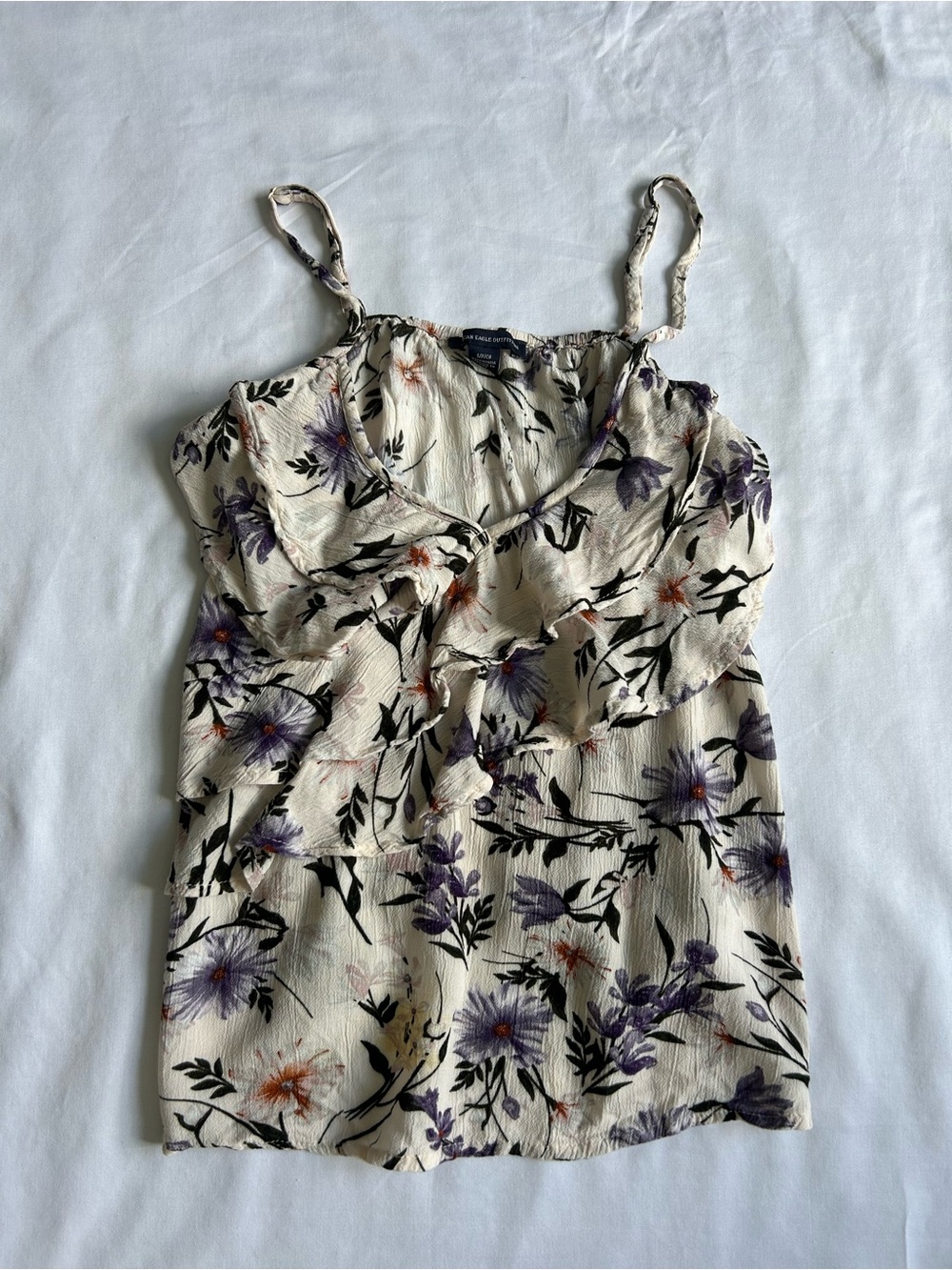 Y2k 2000’s American Eagle floral ruffle blouse